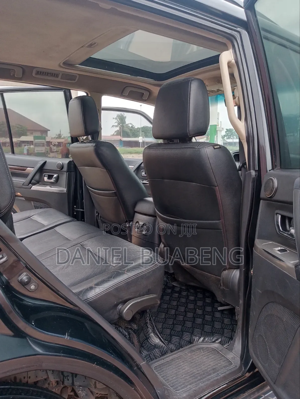 Mitsubishi Pajero 2015 Black