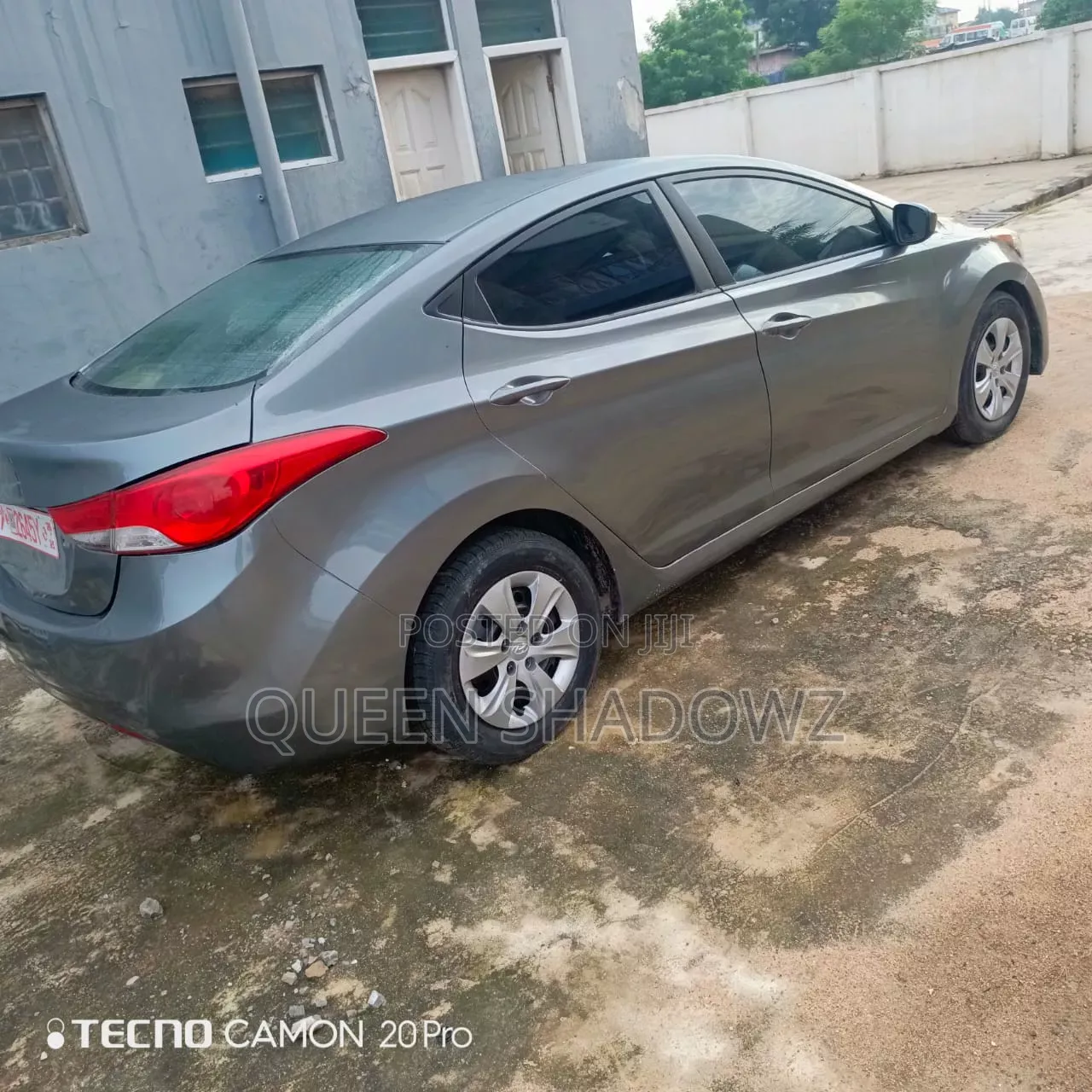 Hyundai Elantra 2012 Silver