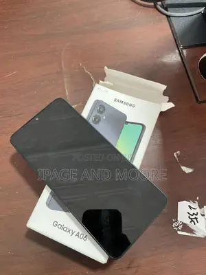 Samsung Galaxy A06 64 GB Black