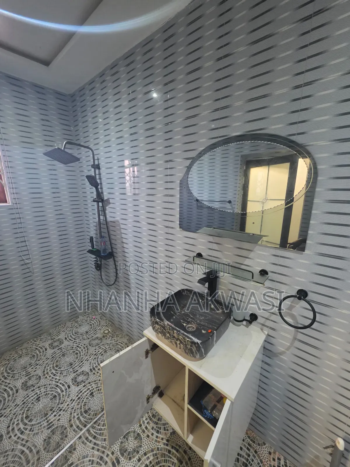 2bdrm Apartment in Sakumono for rent