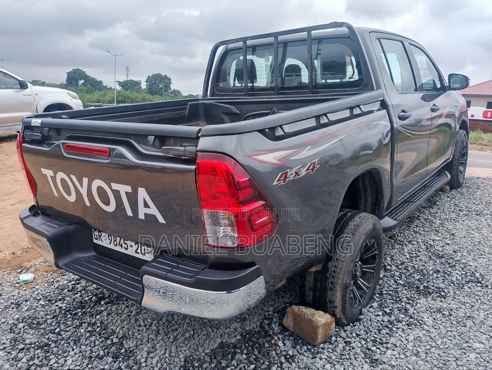 Toyota Hilux 2020 Gray