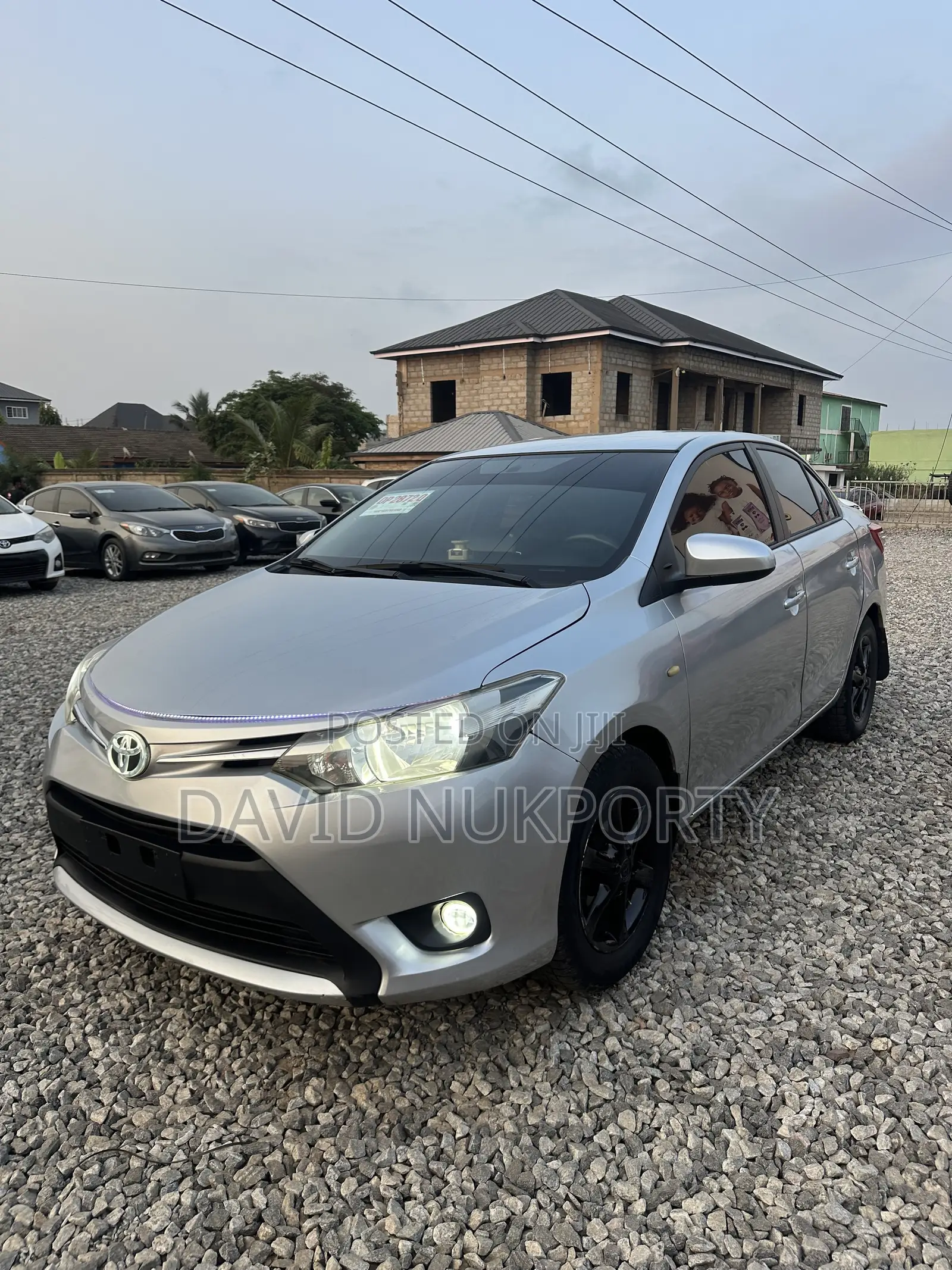 Toyota Yaris 2015 Silver