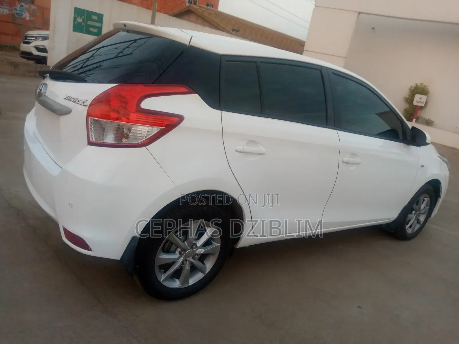 Toyota Yaris L Hatchback 5dr 2016 White