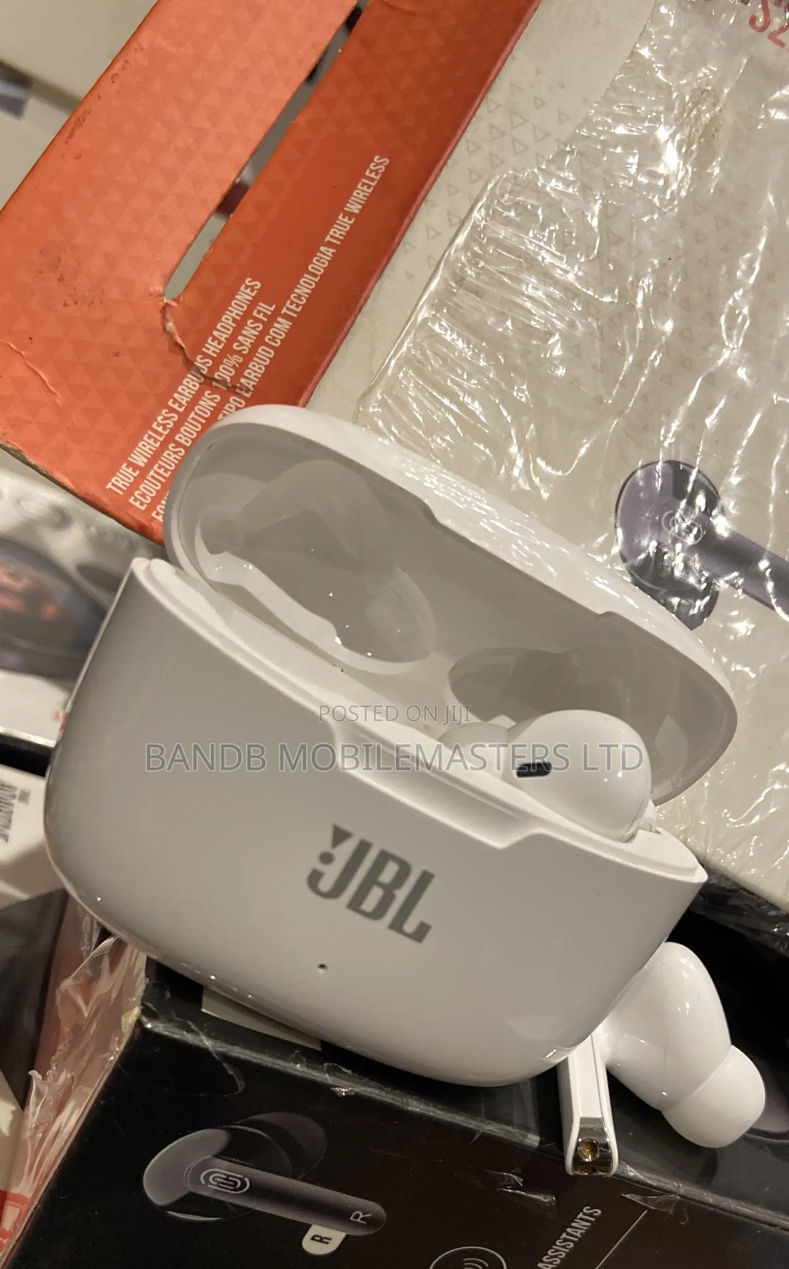 JBL MG-S22 TWS Wireless Bluetooth Earbuds – Only White