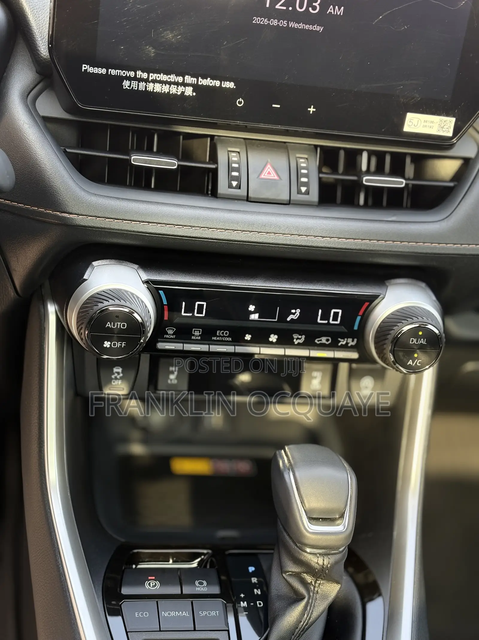 Toyota RAV4 XLE FWD 2023 White
