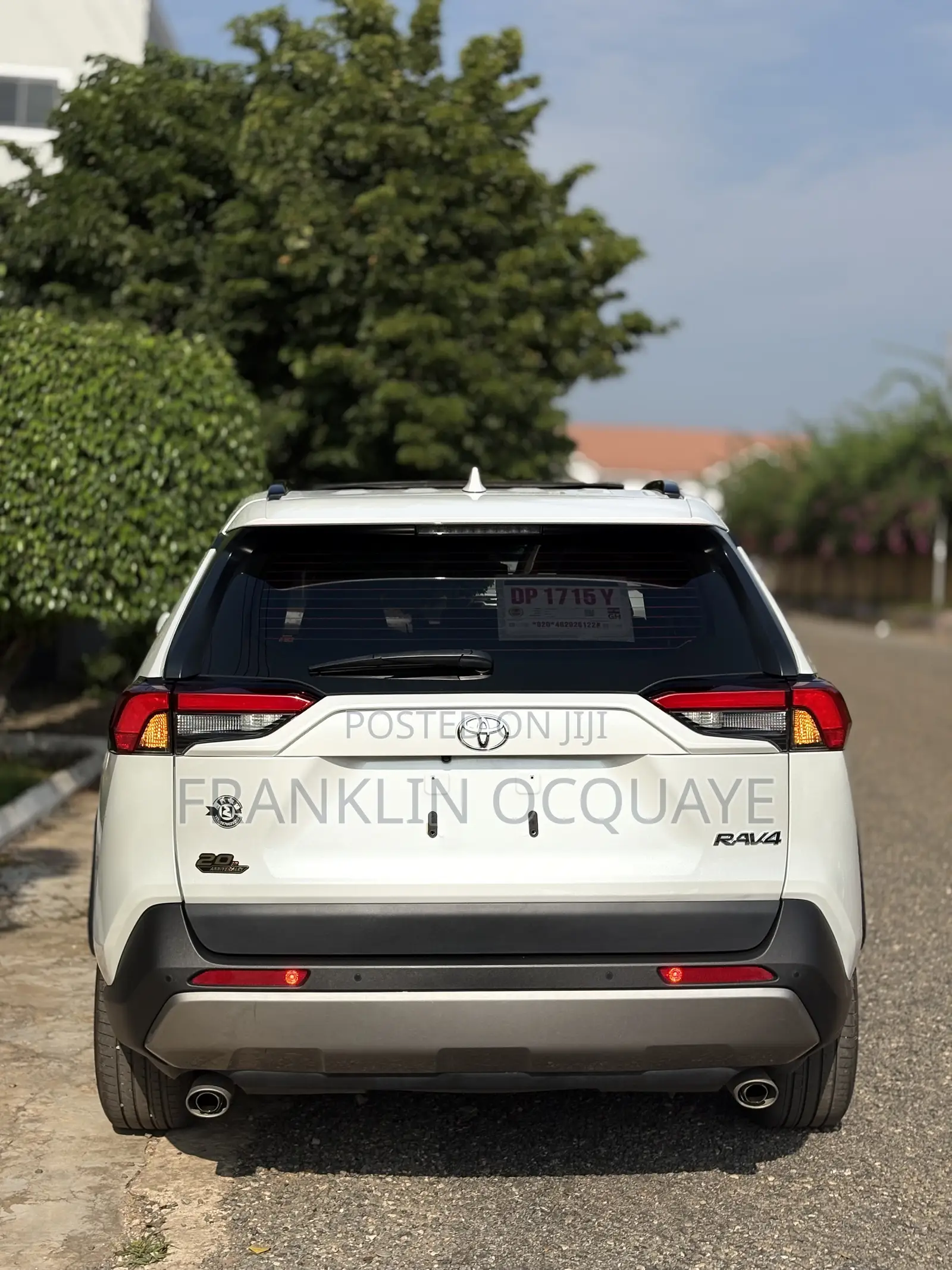 Toyota RAV4 XLE FWD 2023 White