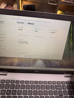 Laptop Dell Precision 3570 32GB Intel Core i7 SSD 1T