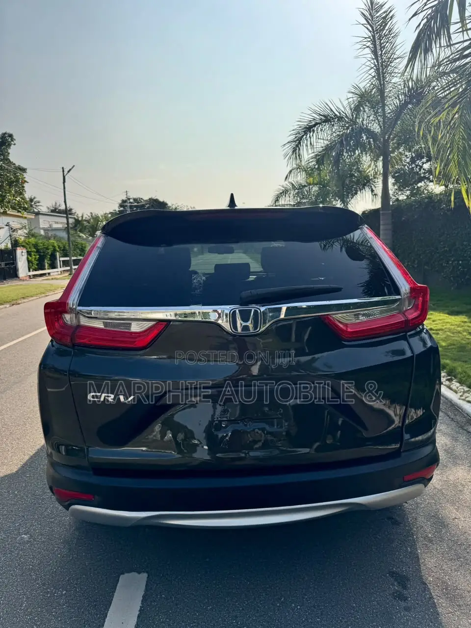 Honda CR-V Touring AWD 2018 Black