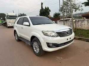 Toyota Fortuner 2015 White