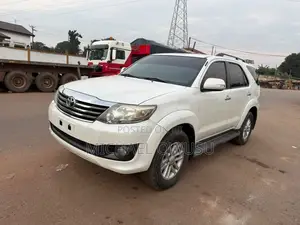 Toyota Fortuner 2015 White