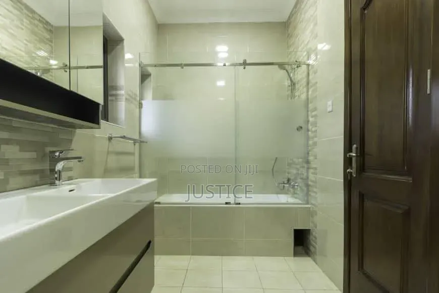 4bdrm House in Abelemkpe, Lincoln School Area for rent