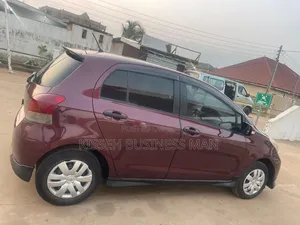 Toyota Vitz 2010 Brown