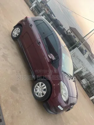 Toyota Vitz 2010 Brown