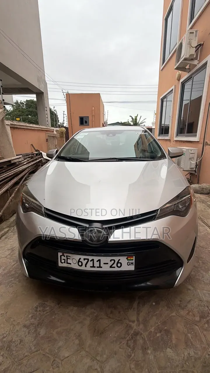 Toyota Corolla 2019 Silver