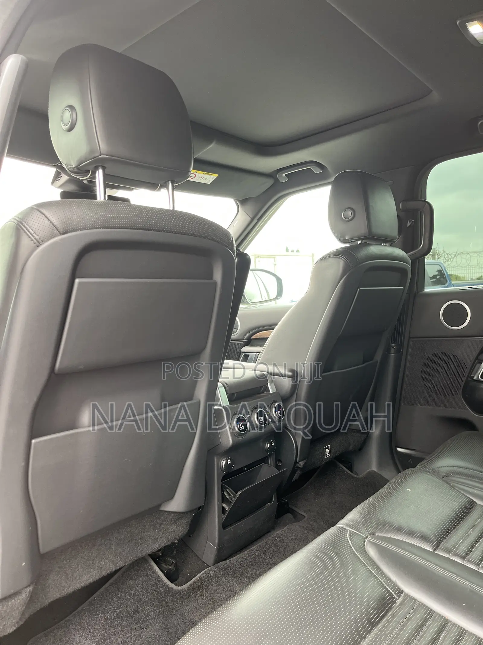 Land Rover Discovery 2018 Gray