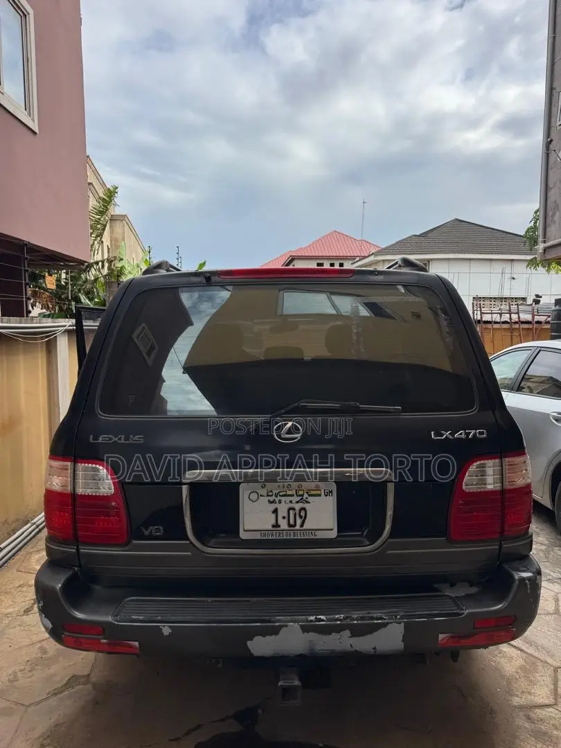 Lexus LX 470 AWD 2000 Black