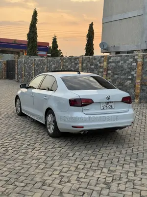 Volkswagen Jetta 2018 White