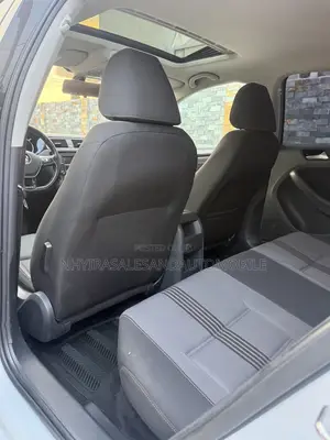 Volkswagen Jetta 2018 White