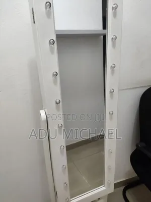 Dressing Mirror With LED Lights