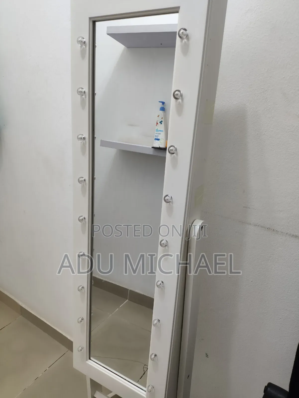 Dressing Mirror With LED Lights