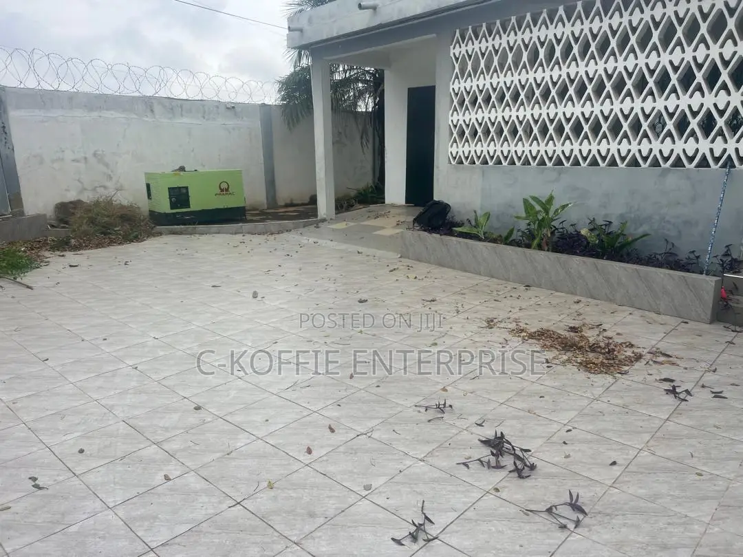4bdrm House in North Kaneshie for rent