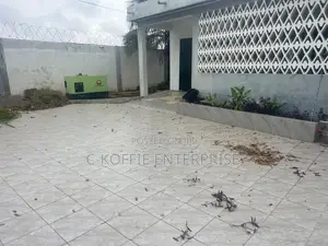 4bdrm House in North Kaneshie for rent