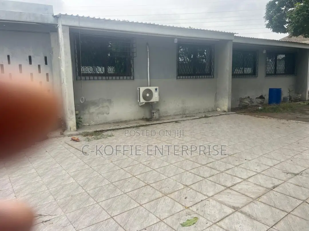 4bdrm House in North Kaneshie for rent