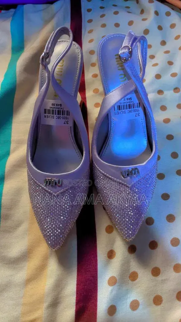 Akyaa's Classic Collection