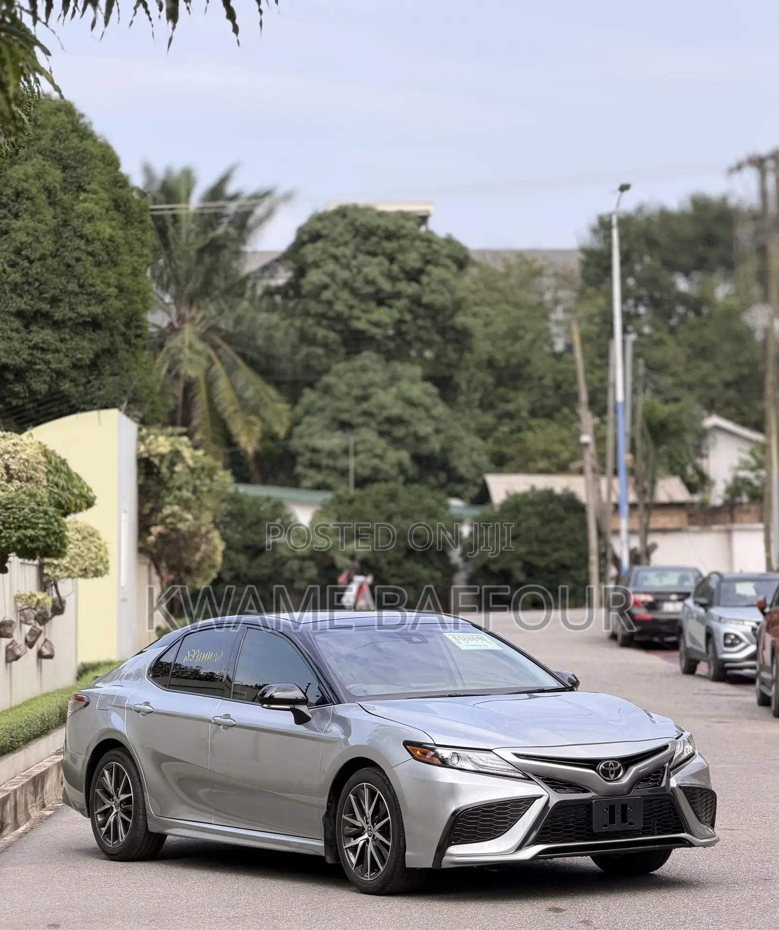 Toyota Camry 2023 Gray