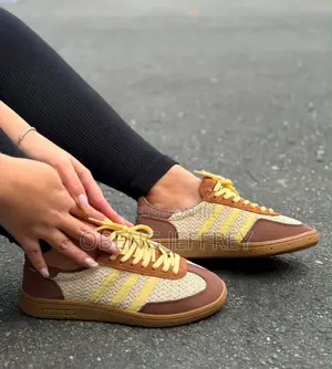 Original Adidas Handball Spezial Brown and Beige