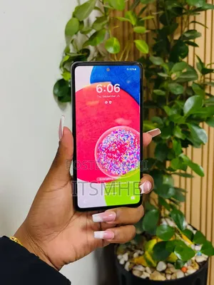 New Samsung Galaxy A52 128 GB Black