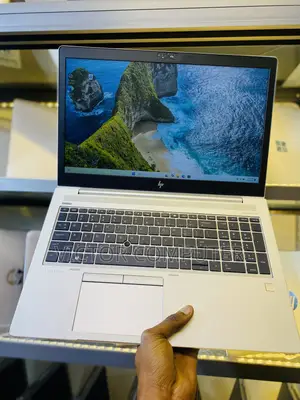 Laptop HP EliteBook 755 G5 8GB AMD Ryzen 3 SSD 256GB