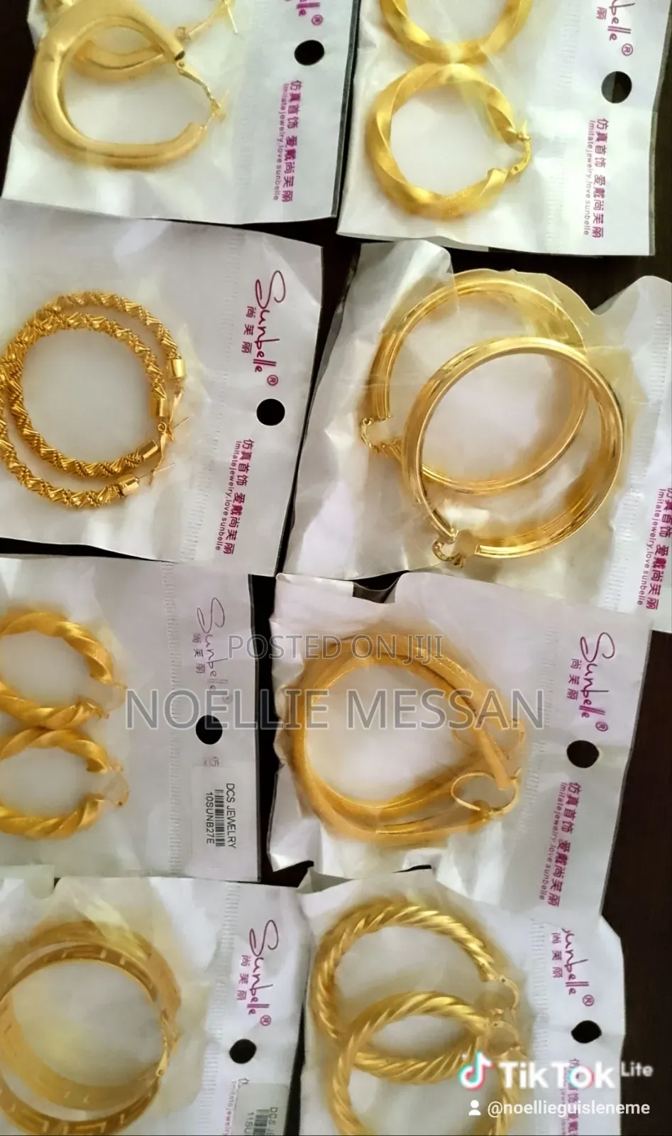 Women's Jewelry