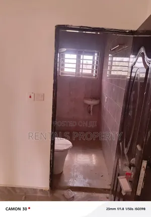 1bdrm Apartment in Penteng, Barrier for rent