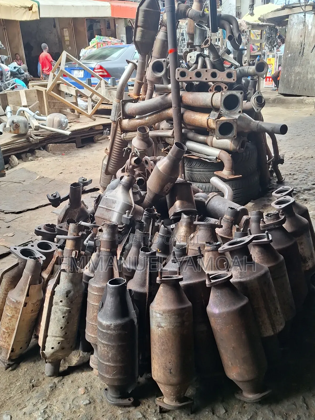 Dealer in Exhaust and Catalyst Converters