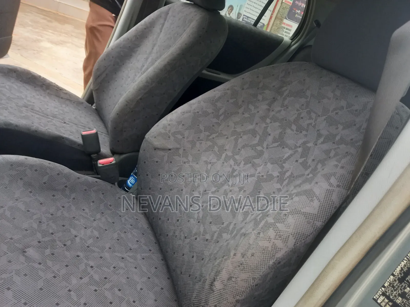Toyota Vitz 2010 Gray