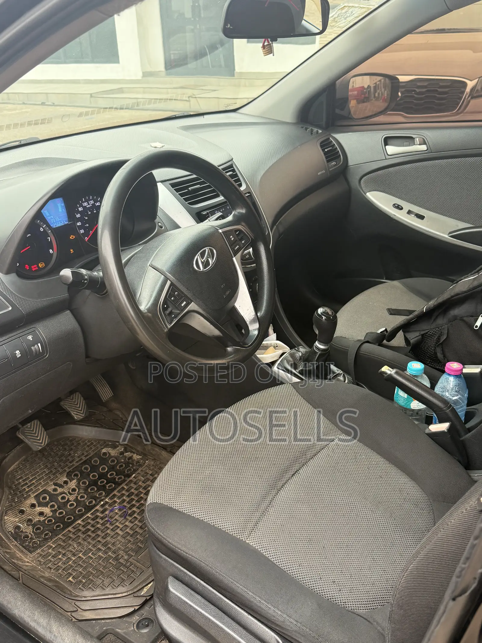Hyundai Accent GLS 2012 Black