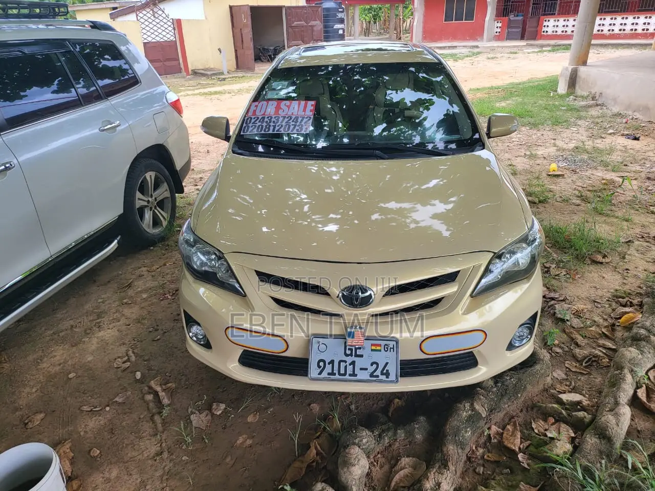 Toyota Corolla S Special Edition 4dr Sedan (1.8L 4cyl 4A) 2013 Beige