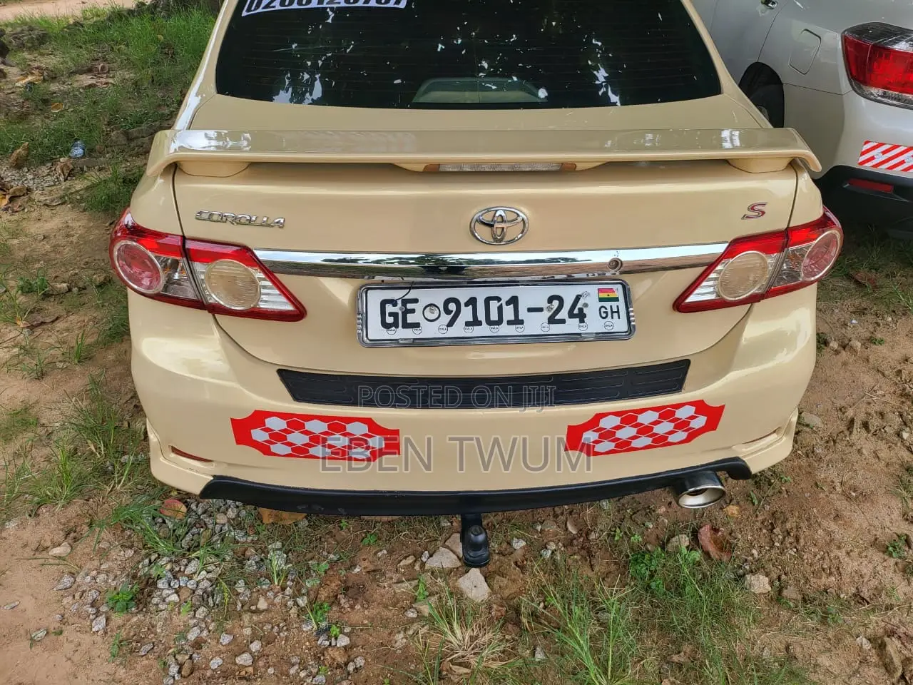Toyota Corolla S Special Edition 4dr Sedan (1.8L 4cyl 4A) 2013 Beige
