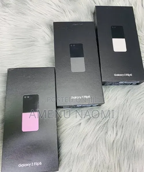 New Samsung Galaxy Z Flip 5 256 GB White