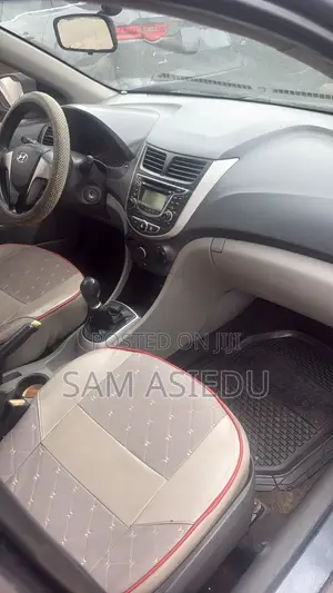 Hyundai Accent GLS 2012 Silver