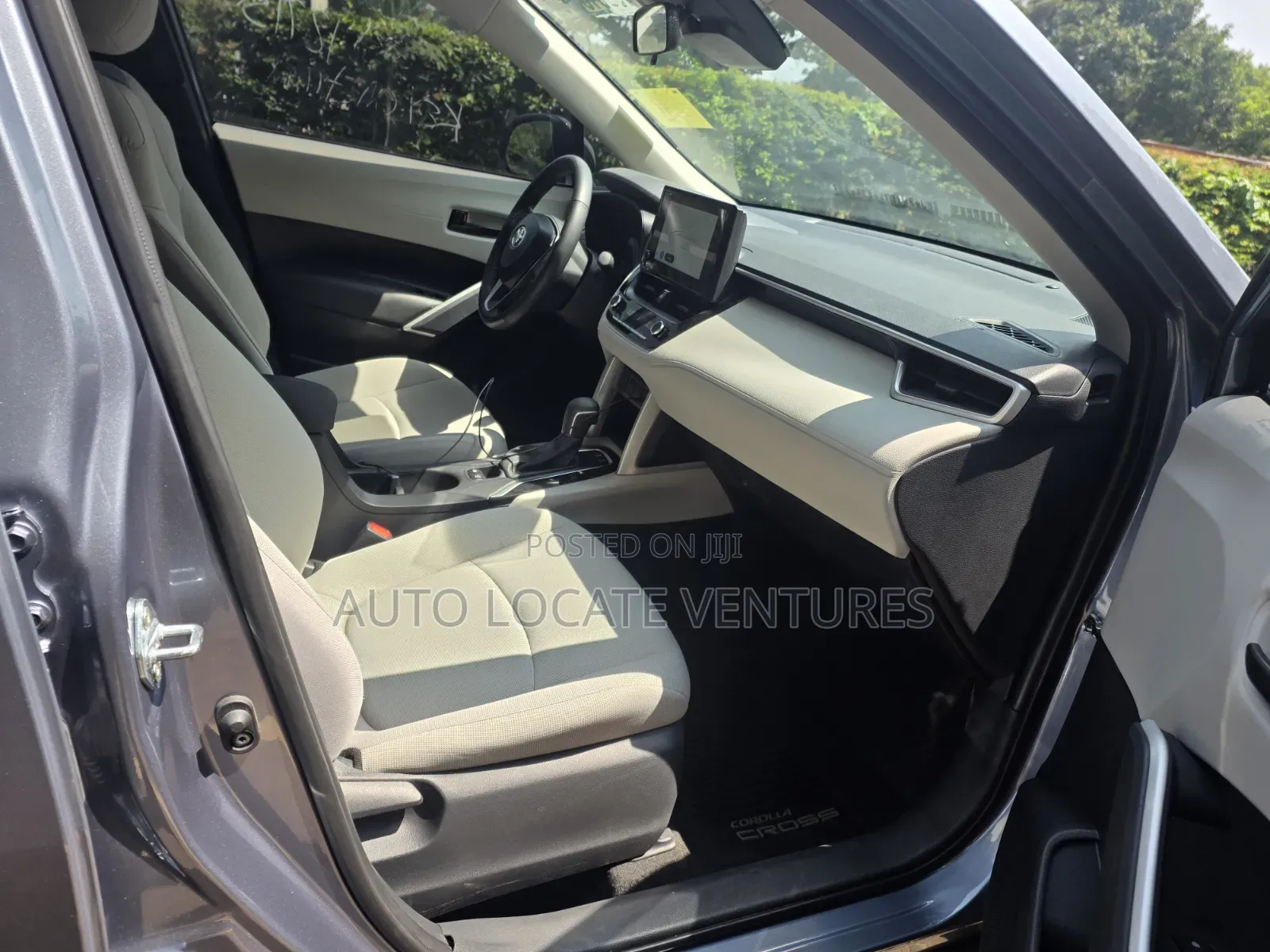 Toyota Corolla Cross 2025 Gray