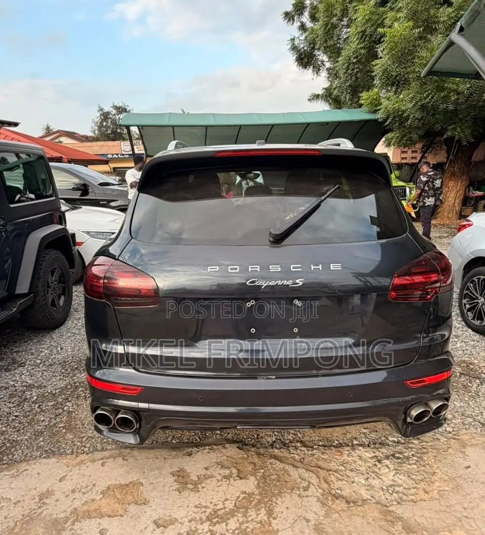 Porsche Cayenne Turbo AWD 2019 Blue