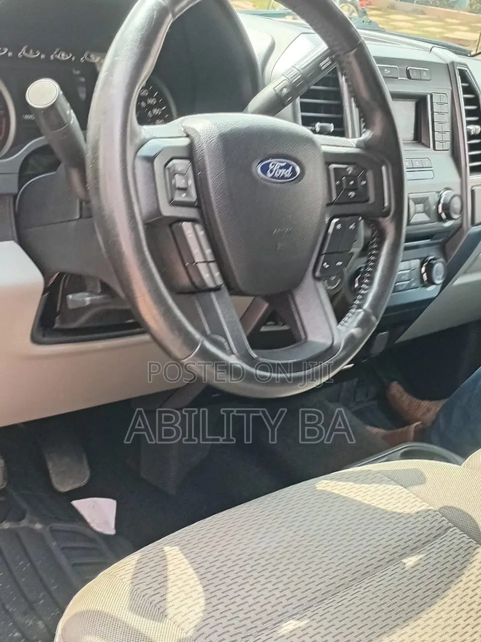 Ford F-150 2018 Black