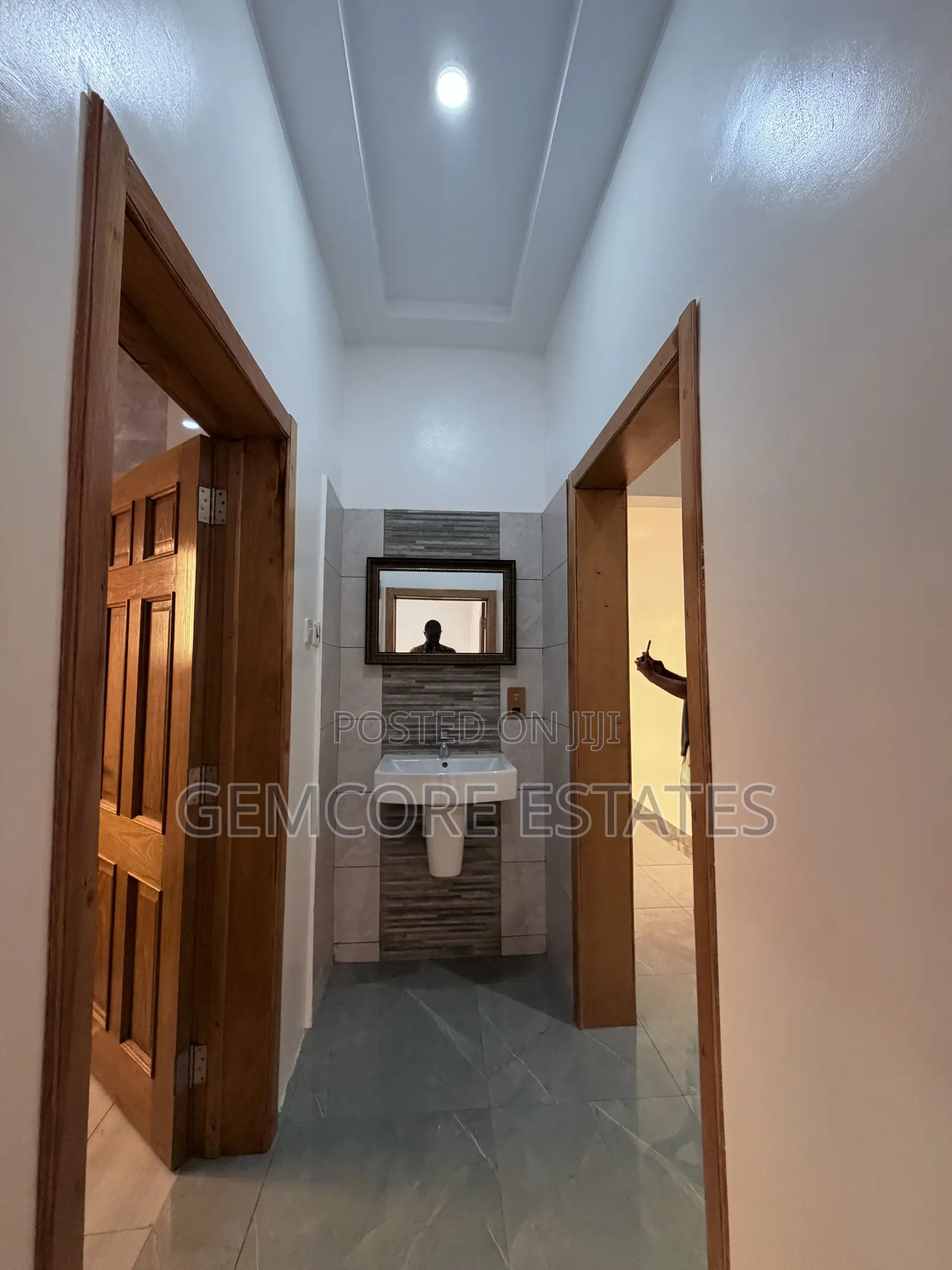 2bdrm Apartment in Ashaley Botwe for rent