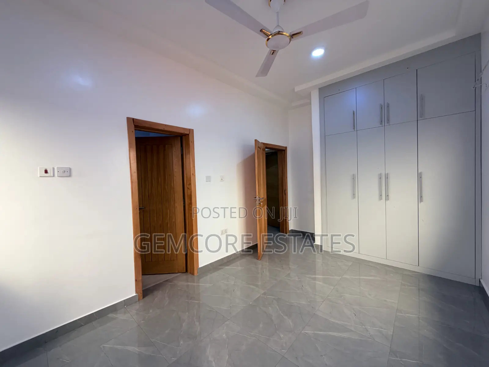 2bdrm Apartment in Ashaley Botwe for rent