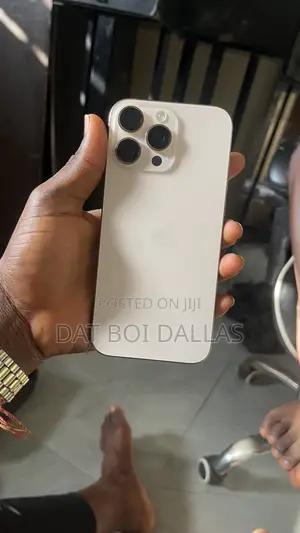 Apple iPhone 16 Pro Max 256 GB White