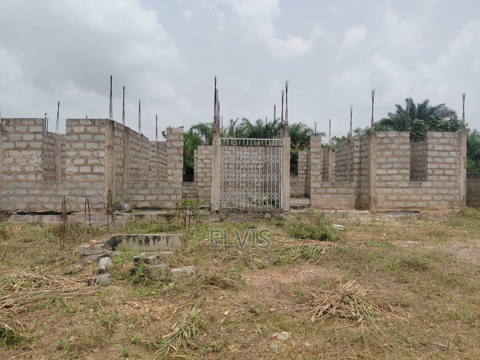2bdrm Block of Flats in Mayera, Pokuase for sale