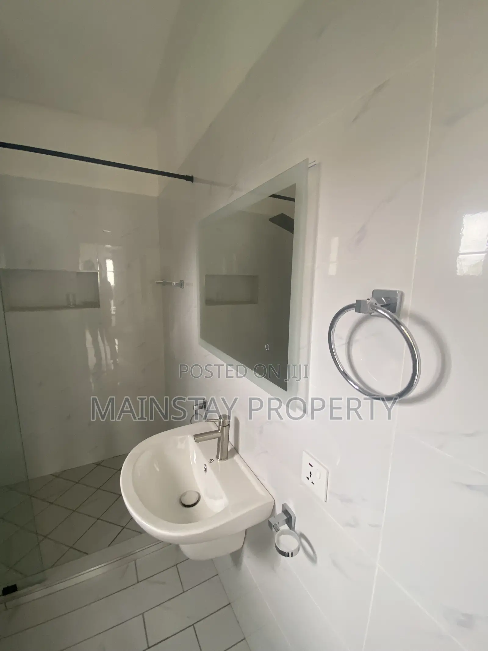 4bdrm House in Mainstay Estates, East Legon for sale