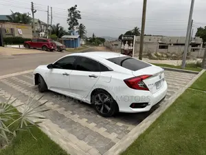 Honda Civic Touring 4dr Sedan (1.5L 4cyl) 2017 White
